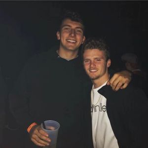 Meet your Posher, Aaron